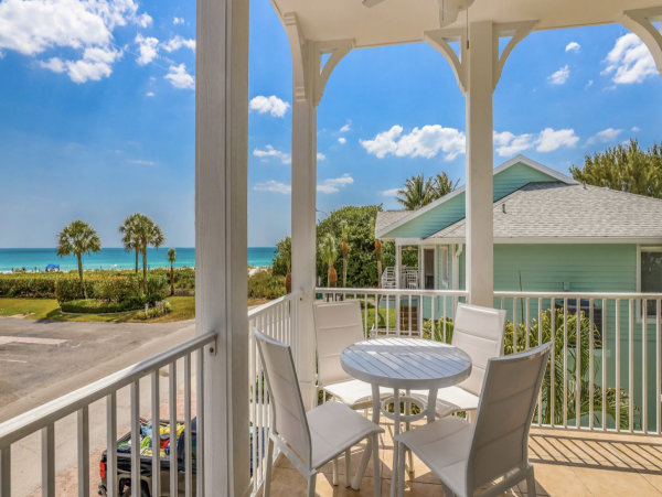 Expansive Beach Home - Casual Luxury - Steps to the Beach
